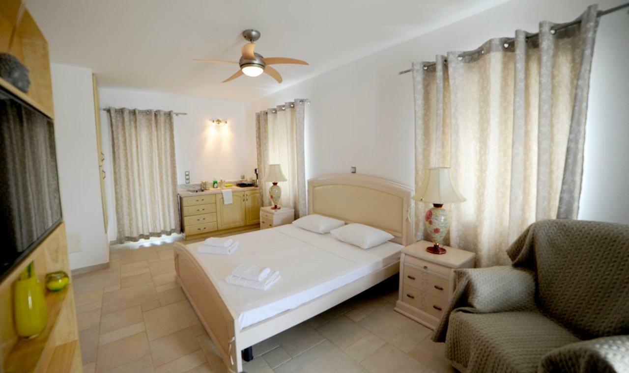 Villa Busho เนาซา ภายนอก รูปภาพ