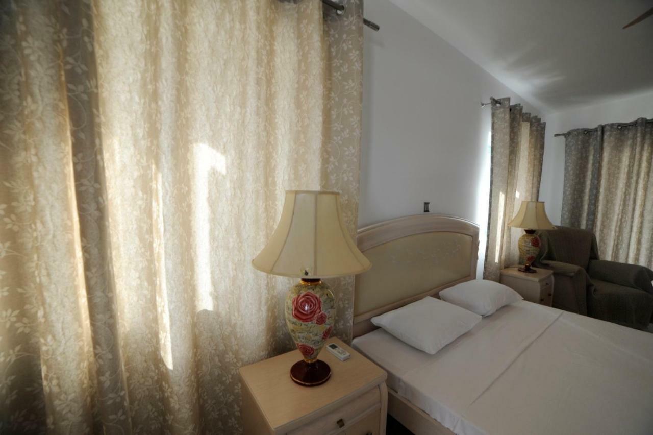 Villa Busho เนาซา ภายนอก รูปภาพ
