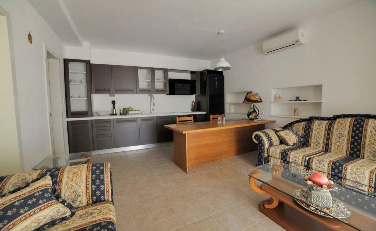 Villa Busho เนาซา ภายนอก รูปภาพ