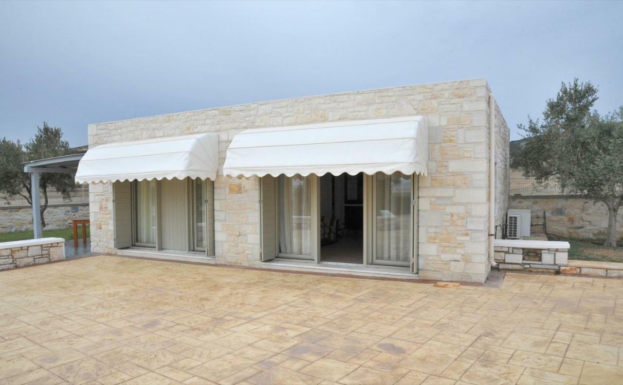 Villa Busho เนาซา ภายนอก รูปภาพ