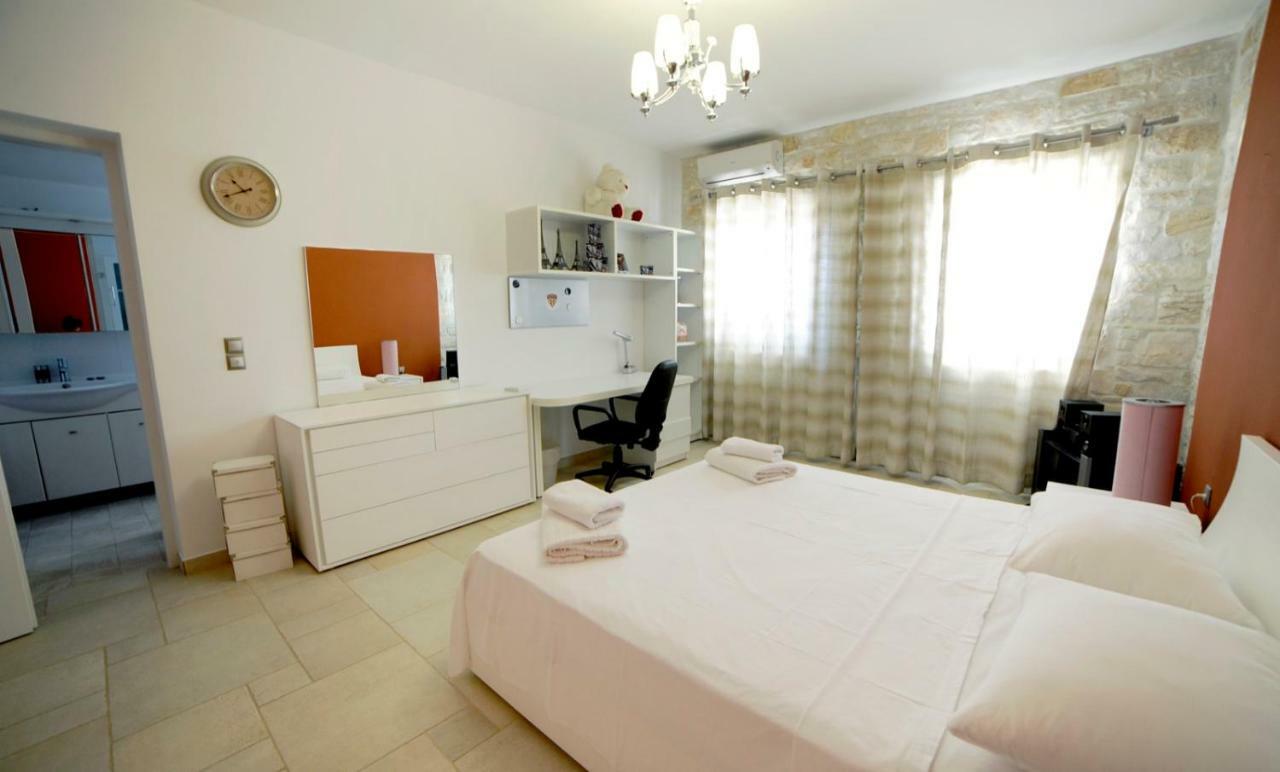 Villa Busho เนาซา ภายนอก รูปภาพ