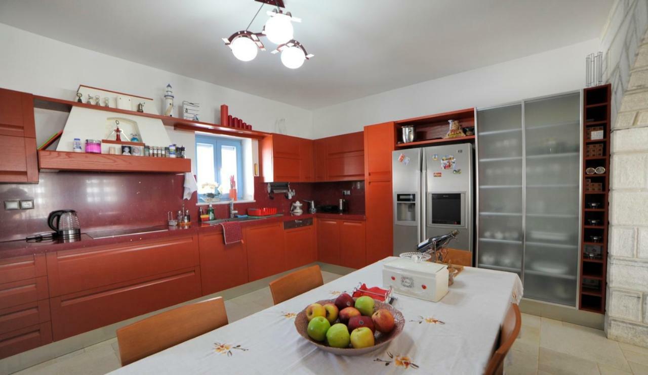 Villa Busho เนาซา ภายนอก รูปภาพ