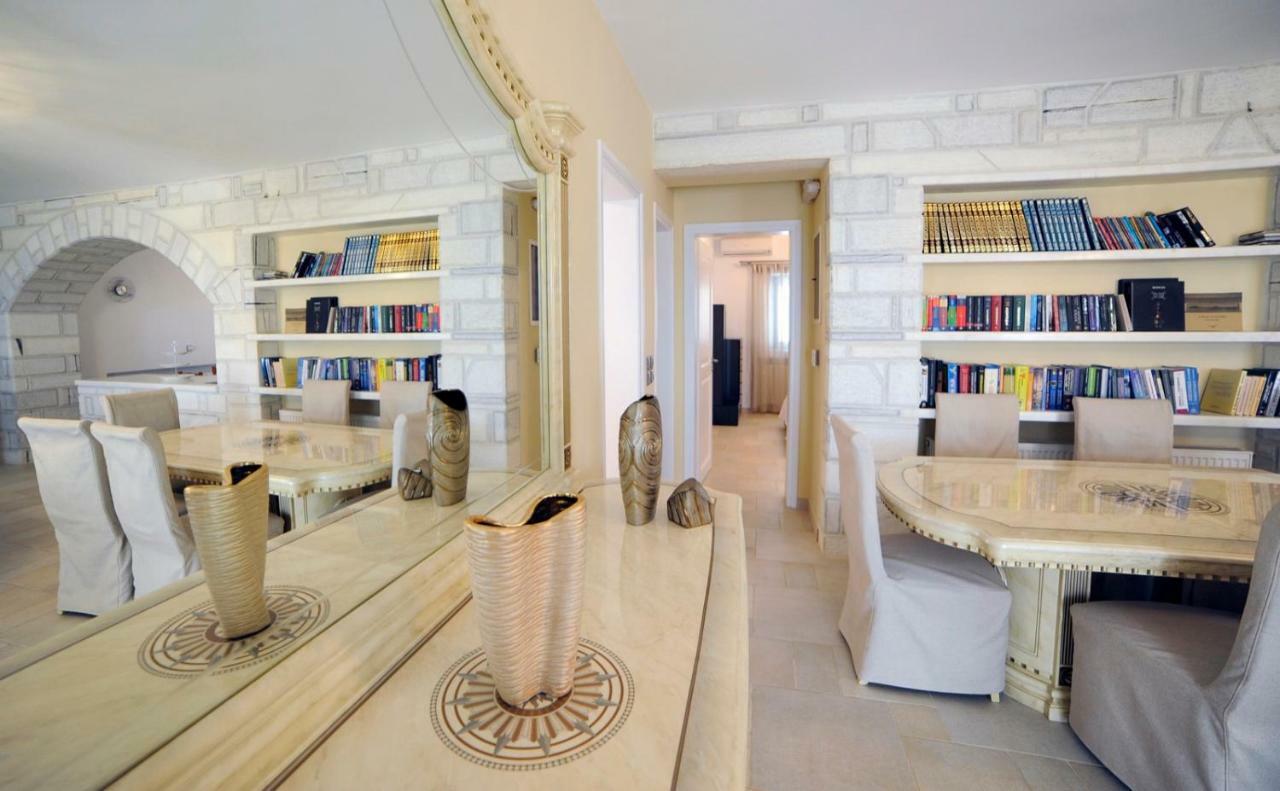 Villa Busho เนาซา ภายนอก รูปภาพ