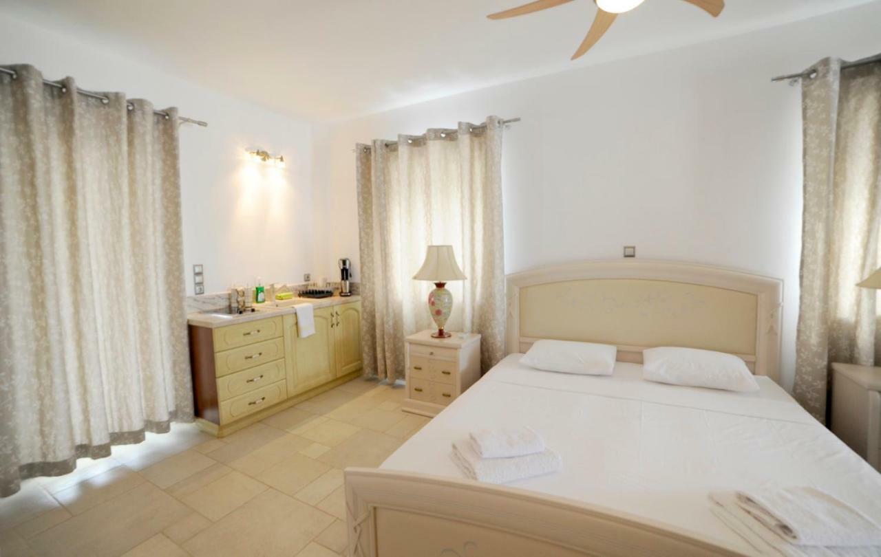 Villa Busho เนาซา ภายนอก รูปภาพ